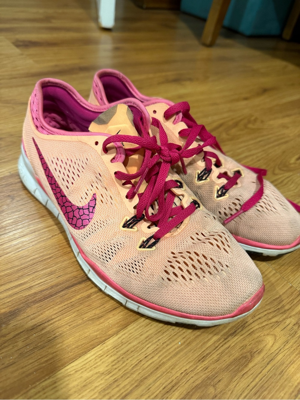Nike Women's Pink Running Shoes - Lightweight Performance